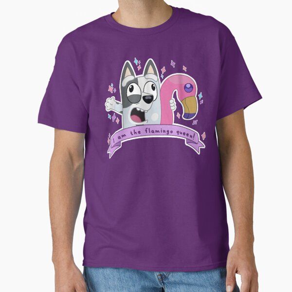 I am the flamingo queen! — graphic tee